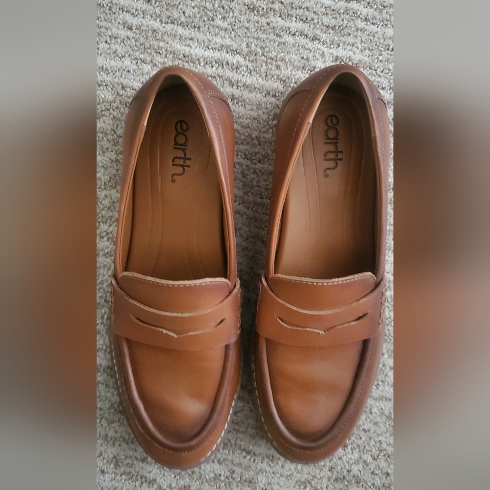 Earth Brand Brown Leather Loafers - Picture 3 of 7